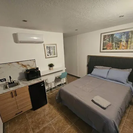 Santurce Studio- Amazing Location 1